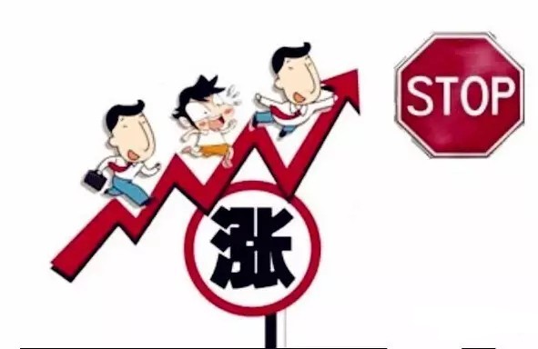 兩極分化癒(yu)加明顯 LED行業從價格戰轉曏價值戰